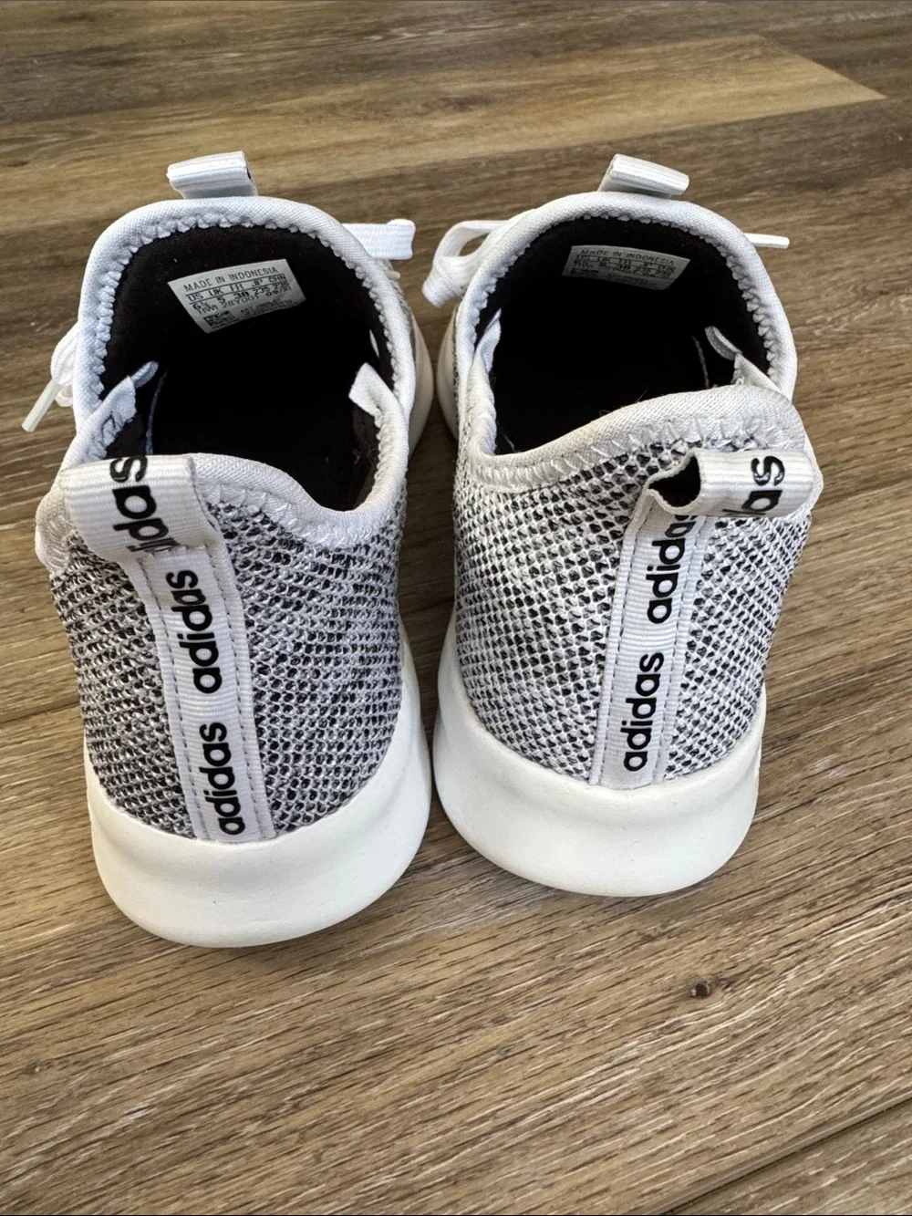 Adidas Women's Cloudfoam Pure sneakers Sz 6.5